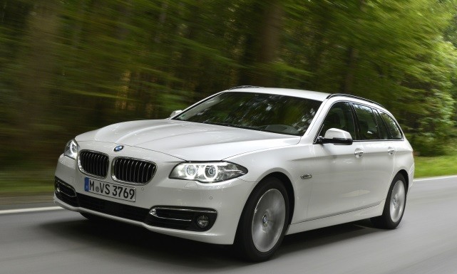 BMW 520d Touring, 190 PS , mineralweiß metallic, Luxury, Leder Dakota Mokka