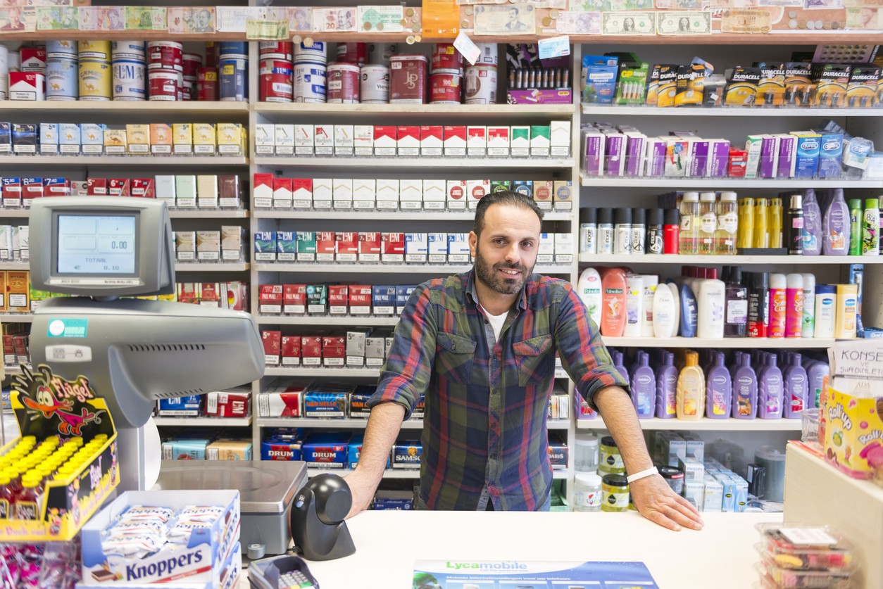 Tabaccai Senza Obbligo Di POS Per Sigarette E Valori Bollati PMI it